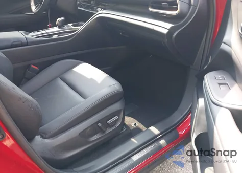 2023 Toyota Crown Limited из США, поврежденный, VIN JTDAAAAF8P3015705